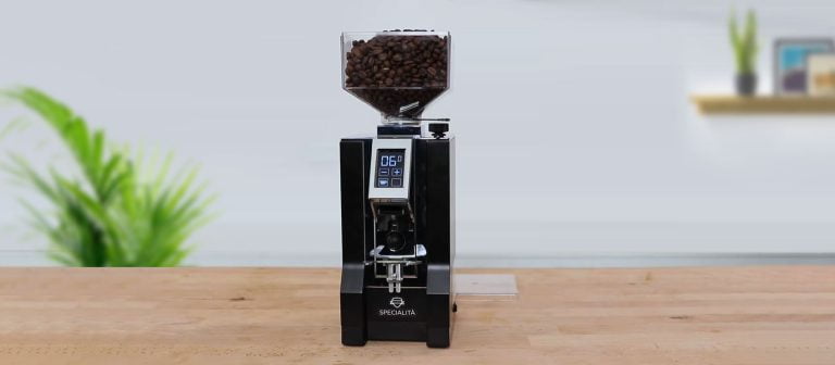 Eureka Mignon Specialita Review – Is This Coffee Grinder Worth It in 2024?